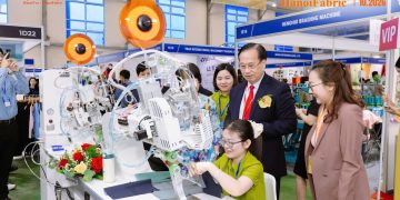 Hàng nghìn người tham dự HanoiTex & HanoiFabric 2026